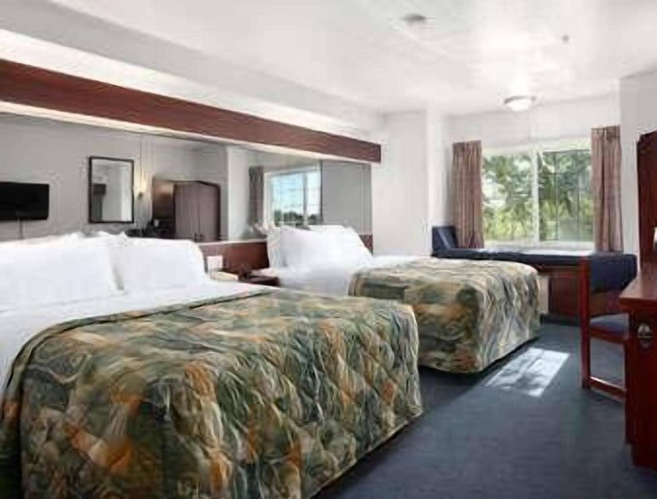 Days Inn & Suites By Wyndham Greeley Luaran gambar