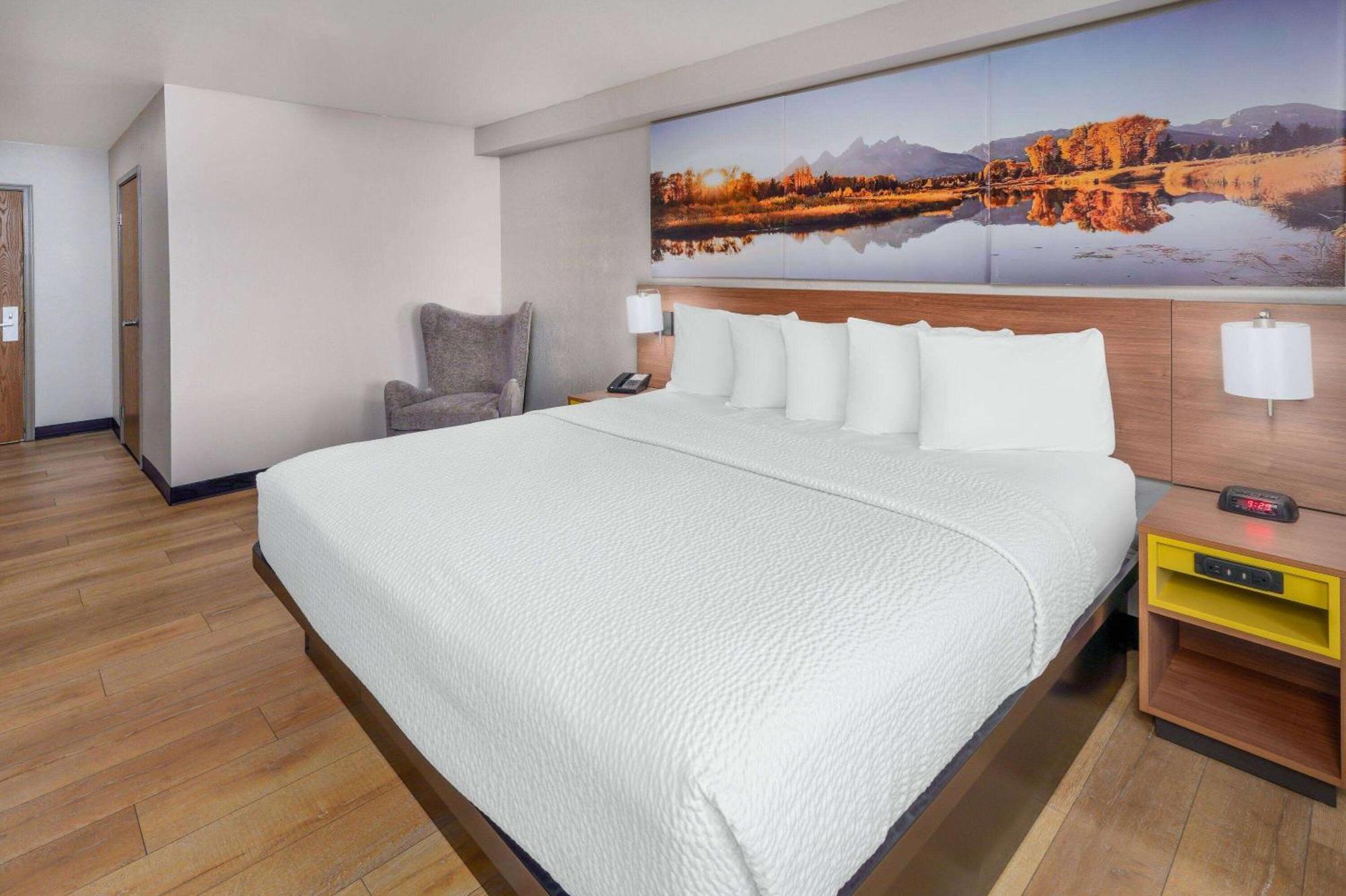 Days Inn & Suites By Wyndham Greeley Luaran gambar