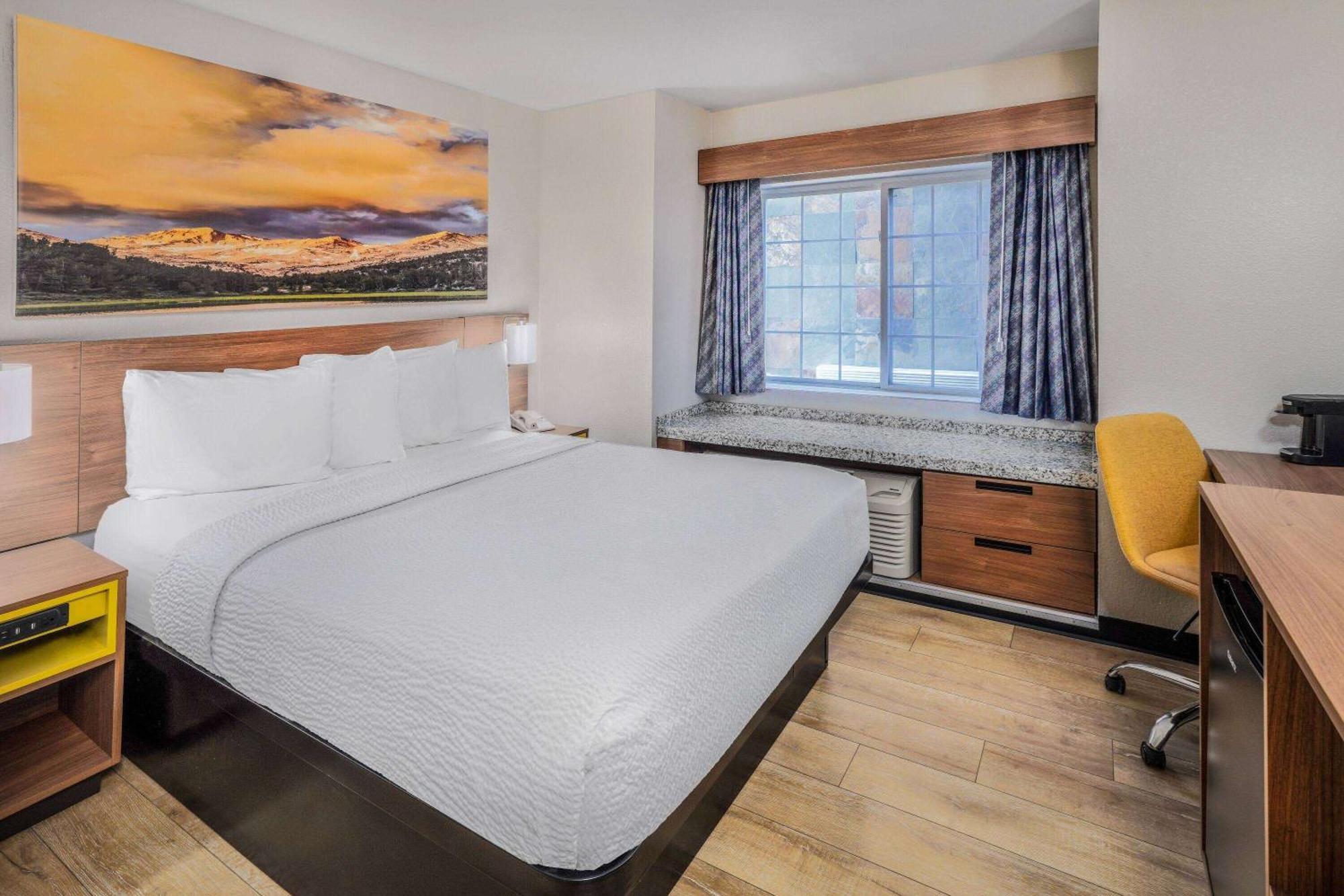 Days Inn & Suites By Wyndham Greeley Luaran gambar